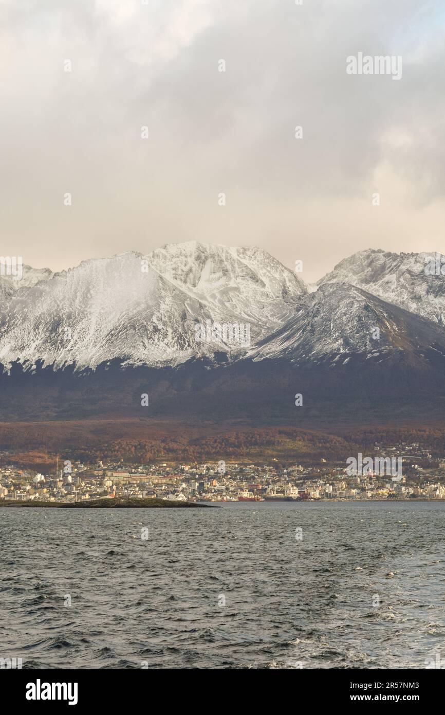 Navigazione attraverso il canale di Beagle. Terra di fuoco. Argentina Foto Stock