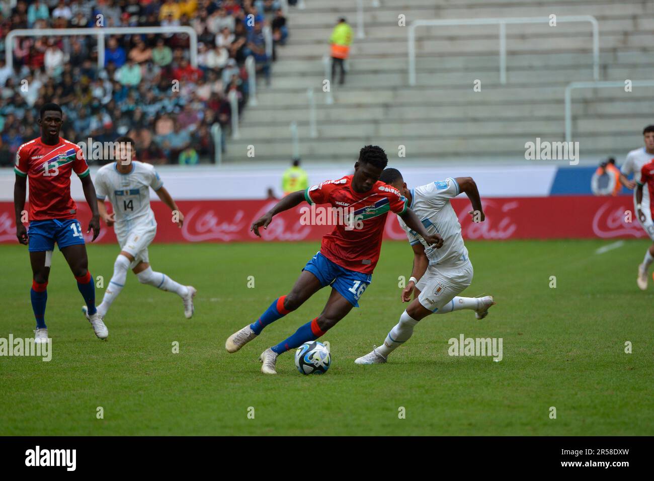 Jogo entre GAMBIA X URUGUAY no Estadio Estadio unico Madre de Ciudades FIFA sub20 World Cup Argentina 2023 é realizada em diferentes sedes da Argentina (Santiago del estero, la Plata, San Juan e Mendoza) Foto Stock