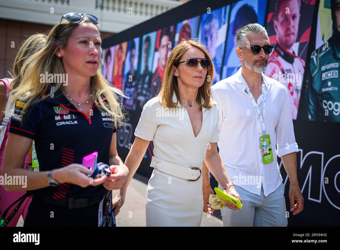Monte Carlo, Monaco. 28th maggio, 2023. Geri Halliwell (C) visto nel paddock F1 davanti alla gara del Gran Premio di Monaco F1. Il Gran Premio di Formula 1 di Monaco 80th ha visto vincere Max Verstappen della Red Bull davanti a Fernando Alonso dell'Aston Martin e all'Esteban OCON dell'Alpine. Come sempre a Monaco, molti eventi sono stati anche nel paddock con celebrità dal mondo dello sport, della musica e del cinema. Credit: SOPA Images Limited/Alamy Live News Foto Stock