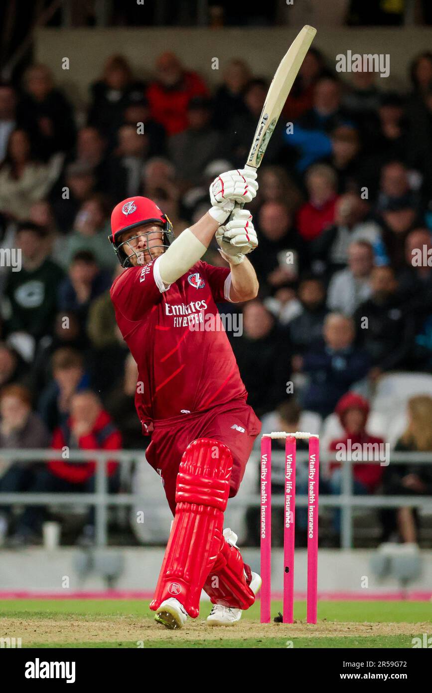 Leeds, Inghilterra - 01/06/2023 - Cricket - Vitality T20 Blast: North Group - Yorkshire Vikings contro Lancashire Lightning - Headingley Stadium, Leeds, Inghilterra - Lancashire's Steven Croft Bats. Credit: SWpix/Alamy Live News Foto Stock