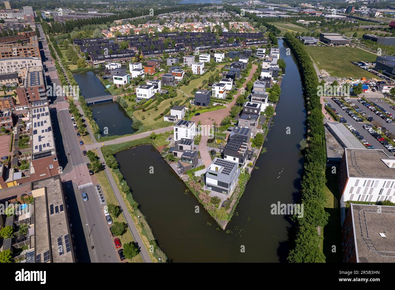 Vista aerea della zona residenziale nel quartiere di Leidsche Rijn a Utrecht, Paesi Bassi Foto Stock