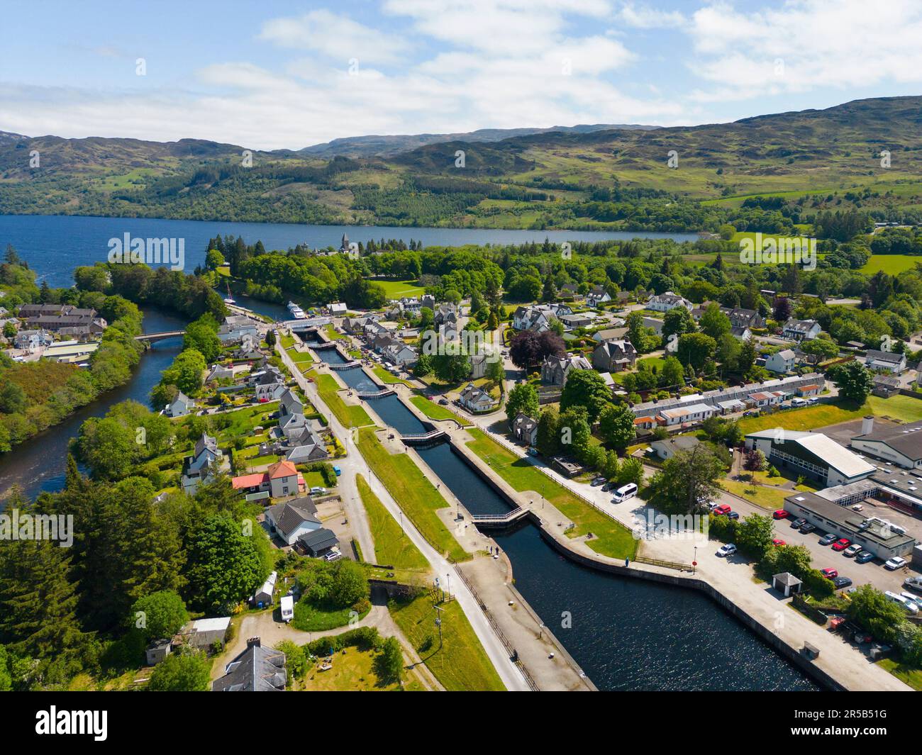 Veduta aerea del canale di Caledonian a Fort Augustus su Loch Ness, Scozia, Regno Unito Foto Stock
