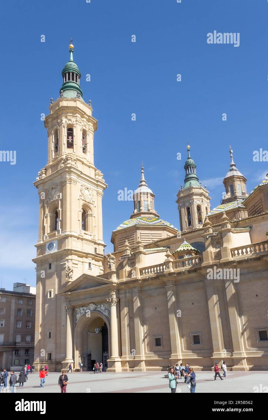 La Cattedrale-Basilica di nostra Signora del pilastro, Saragozza, Aragona, Spagna. Foto Stock