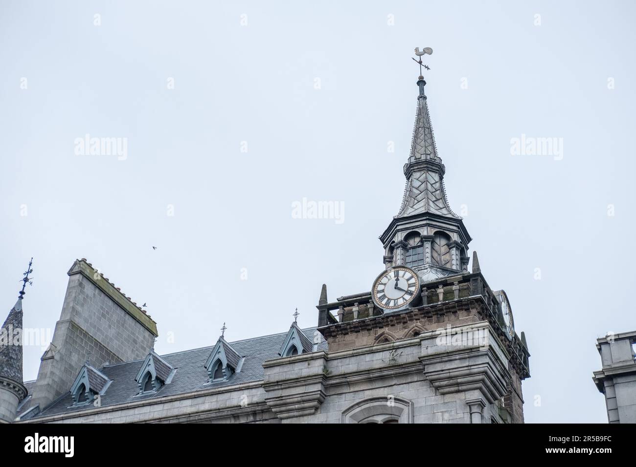 Edificio su Union Street, una strada principale e una via dello shopping ad Aberdeen, Scozia. Foto Stock