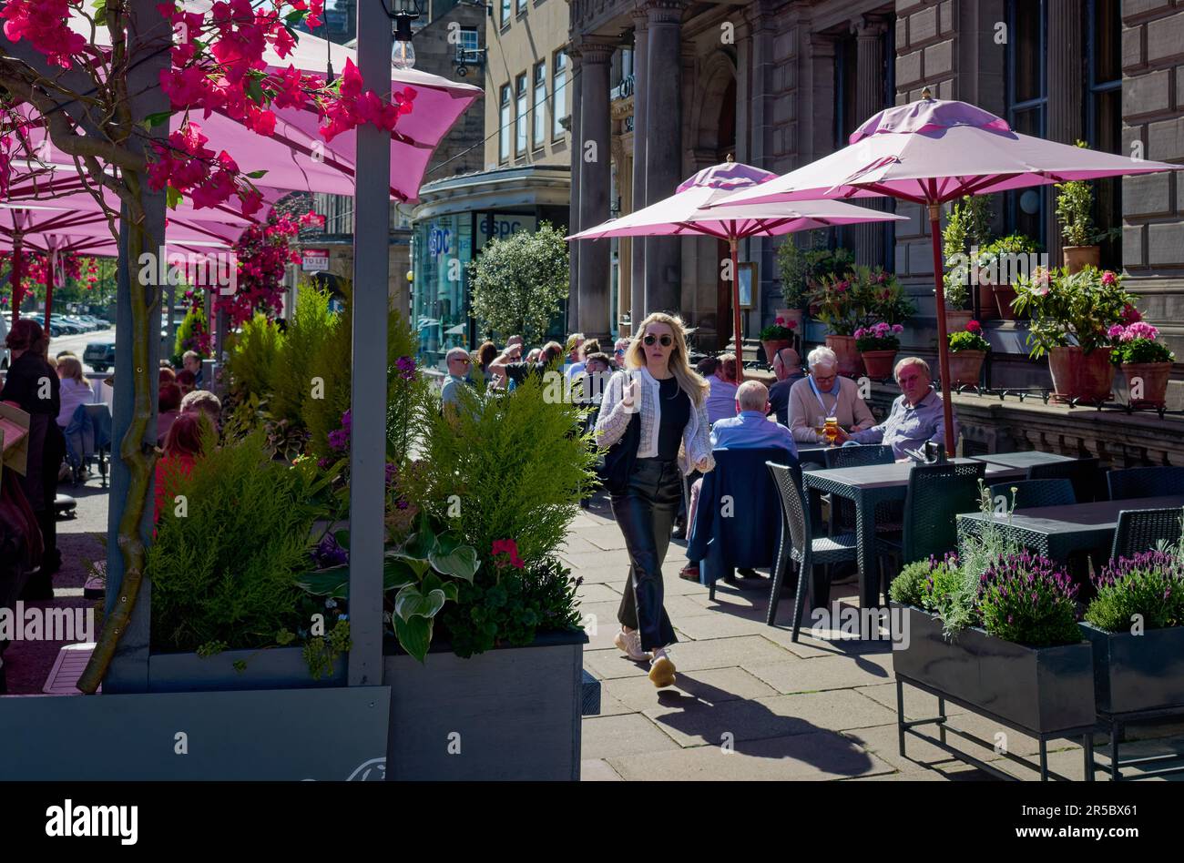 Edimburgo Scozia, Regno Unito 02 giugno 2023. METEO George Street. credito sst/alamy notizie dal vivo Foto Stock