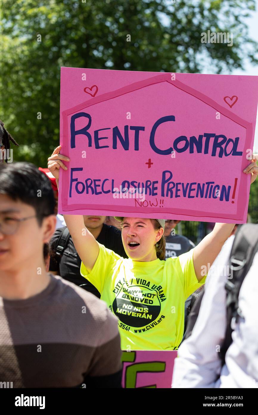 Giugno 1, 2023. Boston, ma. Gli attivisti si sono riuniti presso la Massachusetts state House per la Giornata della lobby Statewide Rent Control and Foreclosure Prevention Foto Stock