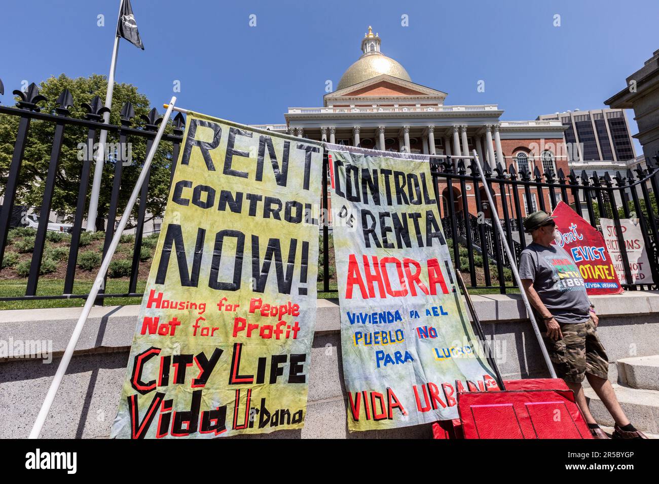 Giugno 1, 2023. Boston, ma. Gli attivisti si sono riuniti presso la Massachusetts state House per la Giornata della lobby Statewide Rent Control and Foreclosure Prevention Foto Stock