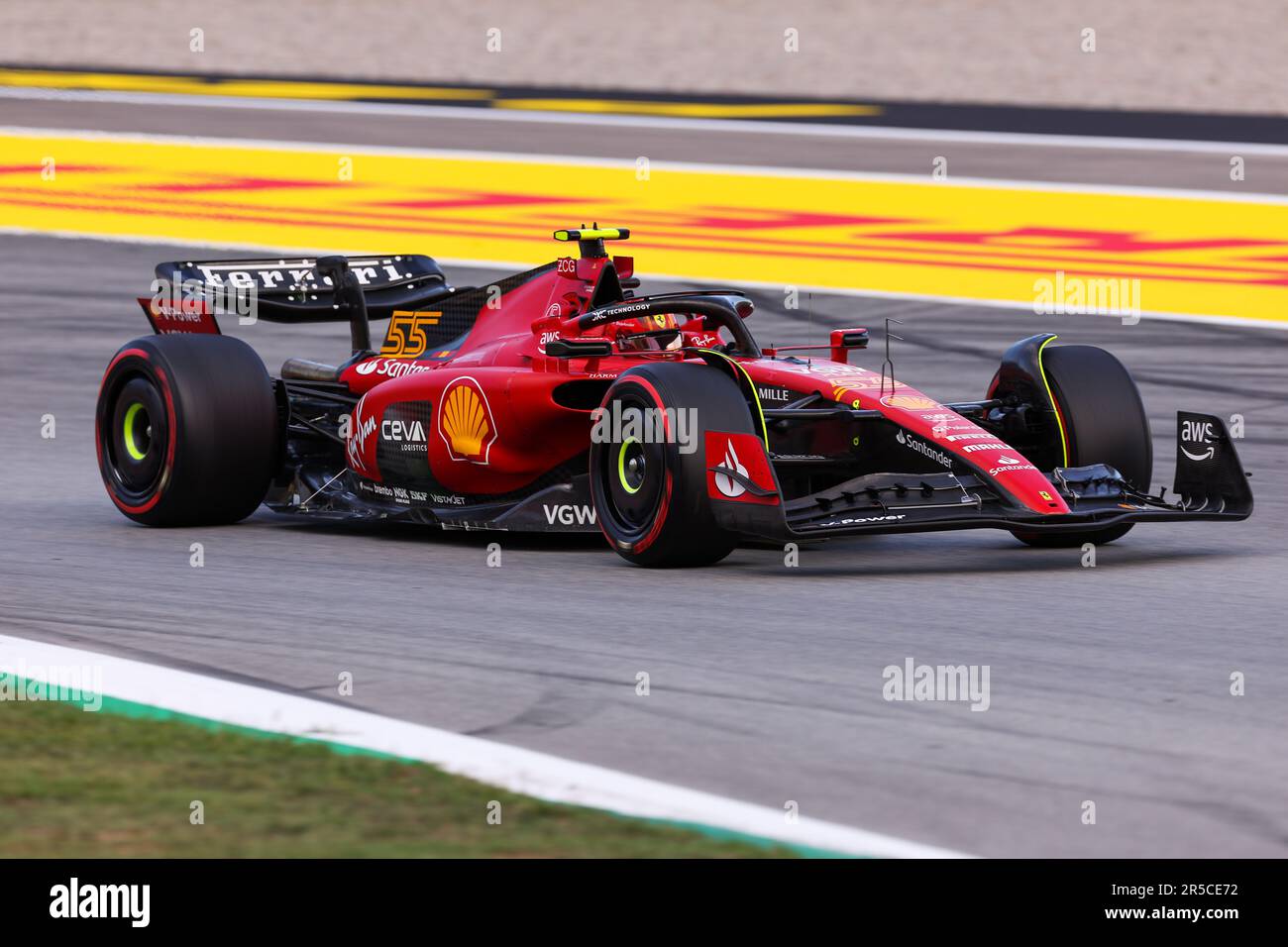 Montmelo, Barcellona, Spagna. 2nd giugno, 2023. Carlos Sainz Jr del Ferrari Team in pista durante le prove in vista del Gran Premio di Spagna F1 sul circuito di Barcellona-Catalunya il 02 giugno 2023 a Barcellona, Spagna. (Credit Image: © David Ramirez/DAX via ZUMA Press Wire) SOLO PER USO EDITORIALE! Non per USO commerciale! Foto Stock