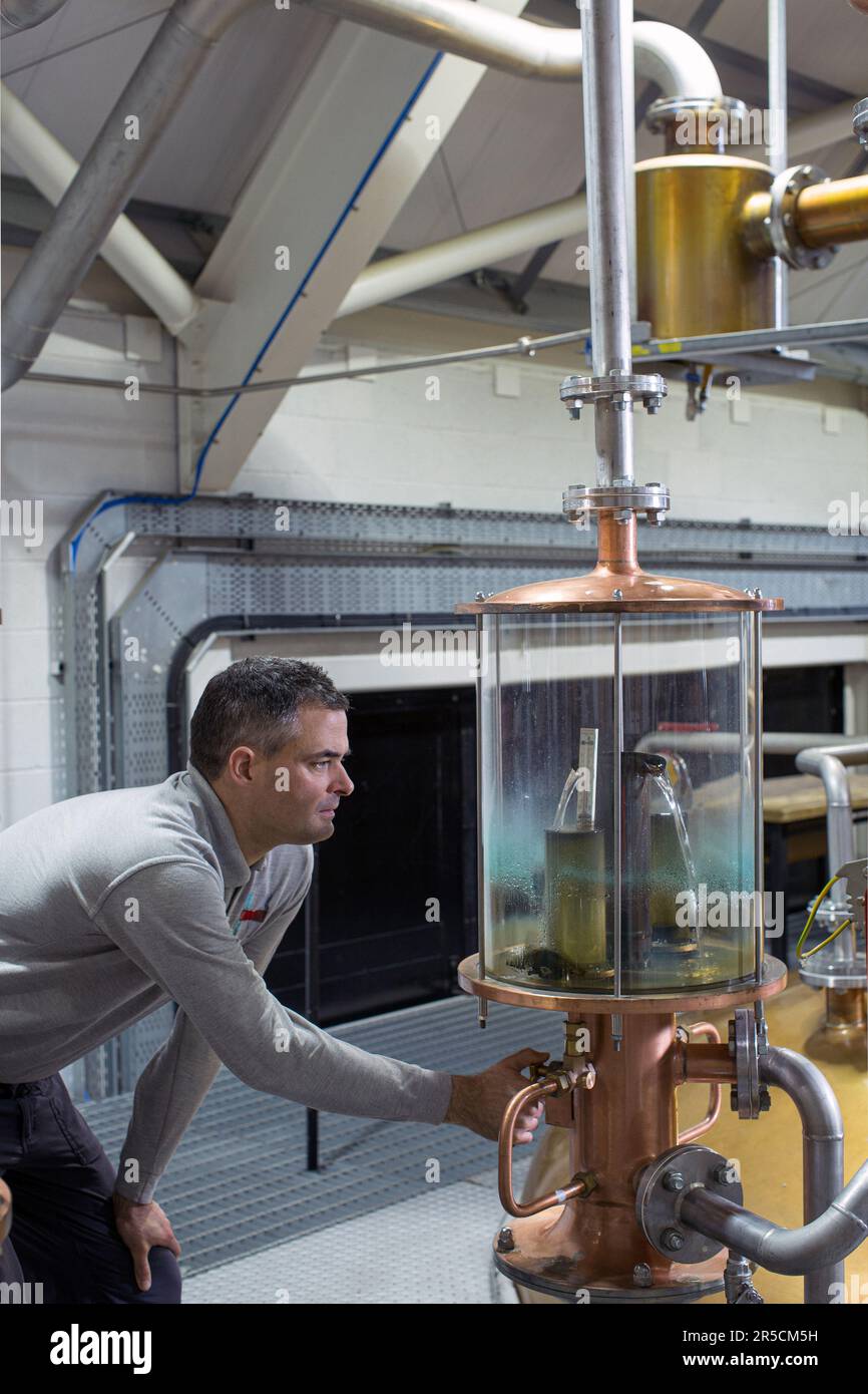 Il cuore di ogni distilleria, sicuro per le bevande spiritose. Distilleria dell'isola di Harris a Tarbert Isola di Harris, Ebridi esterne, Scozia, Foto Stock