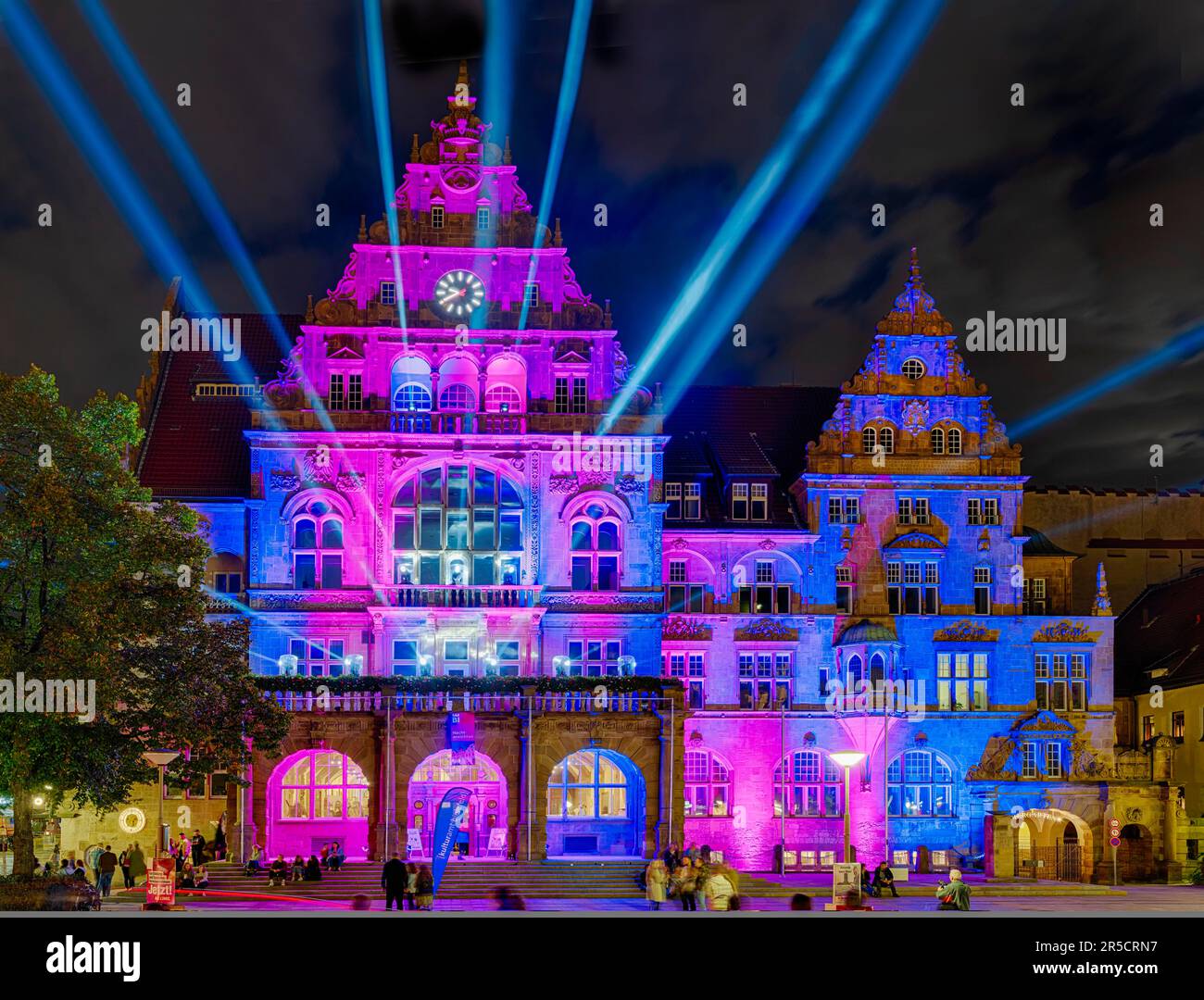 Festival delle luci Bielefeld City Hall illuminato Bielefeld Germania Foto Stock
