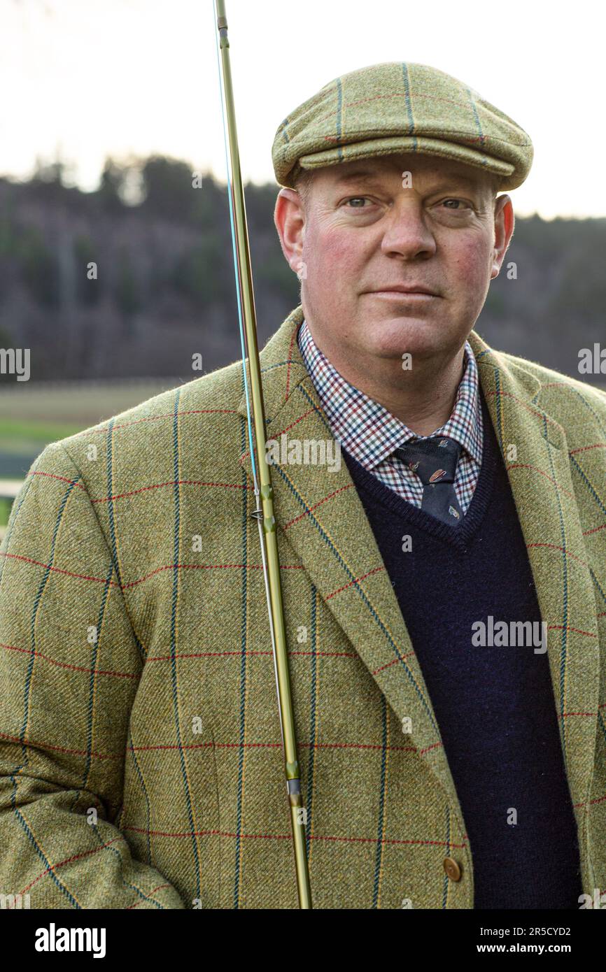 Egli Macallan's Ghillie, Robert Mitchell, presso la tenuta Macallan , Easter Elchies, Aberlour, Highlands , Scozia Foto Stock