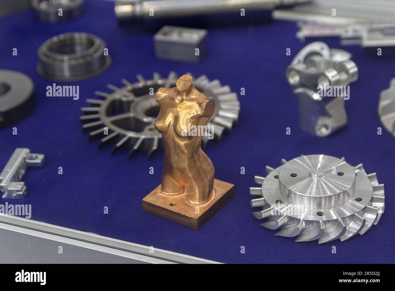 I modelli sono oggetto di una grande parte industriale stampata su una stampante 3D in metallo. Industria e tecnologia Foto Stock