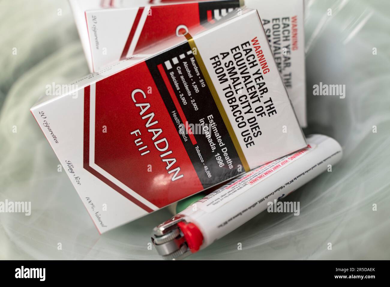 Sigarette canadesi tabacco uso Warning Label Statistiche di morte Foto Stock