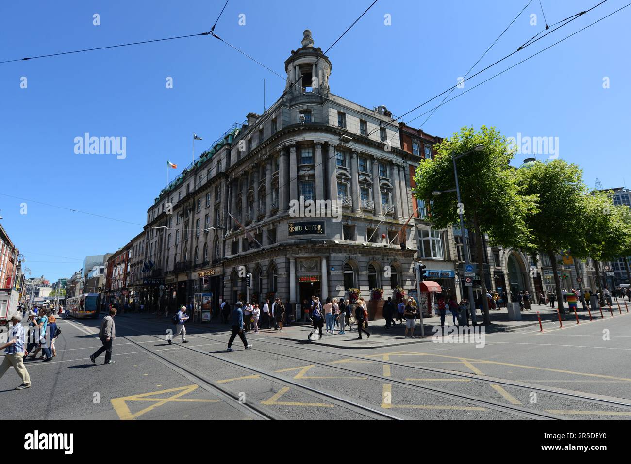 Il Grand Central Dublin Bar in o'Connell Street a Dublino, Irlanda. Foto Stock