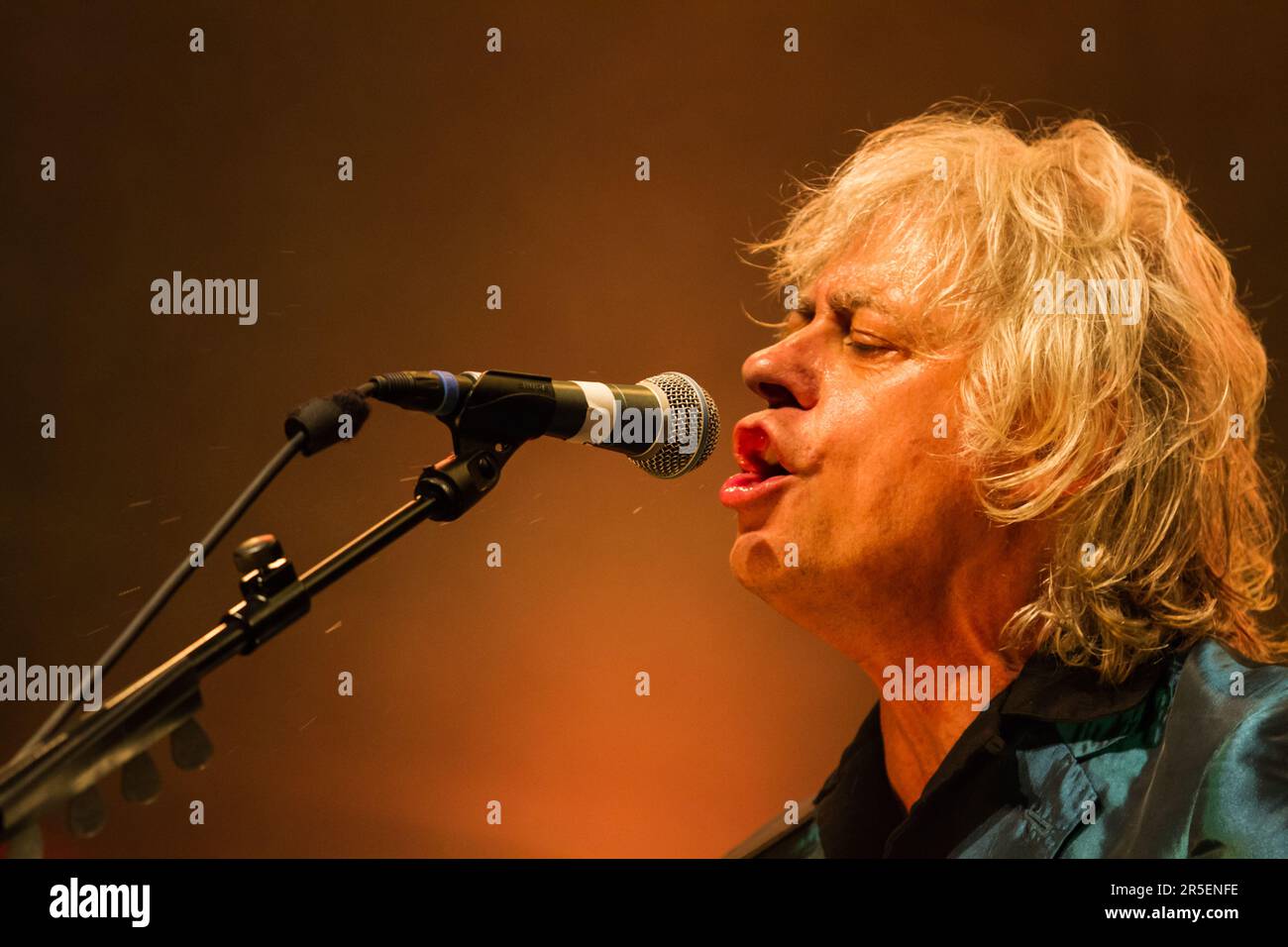 Mülheim, Germania, 13.08.2016. Sir Bob Geldhof suona allo Schloss Broich a Mülheim, Germania, Credit: ANT Palmer / Alamy Foto Stock