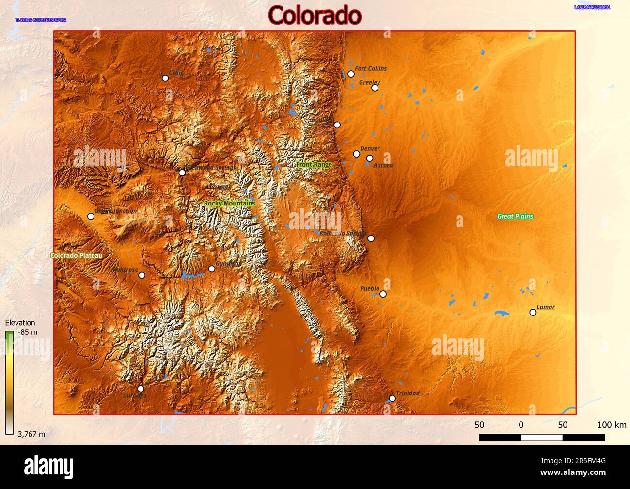 La mappa fisica del Colorado rivela un paesaggio variegato e mozzafiato caratterizzato da montagne maestose, tra cui le iconiche Montagne Rocciose Foto Stock