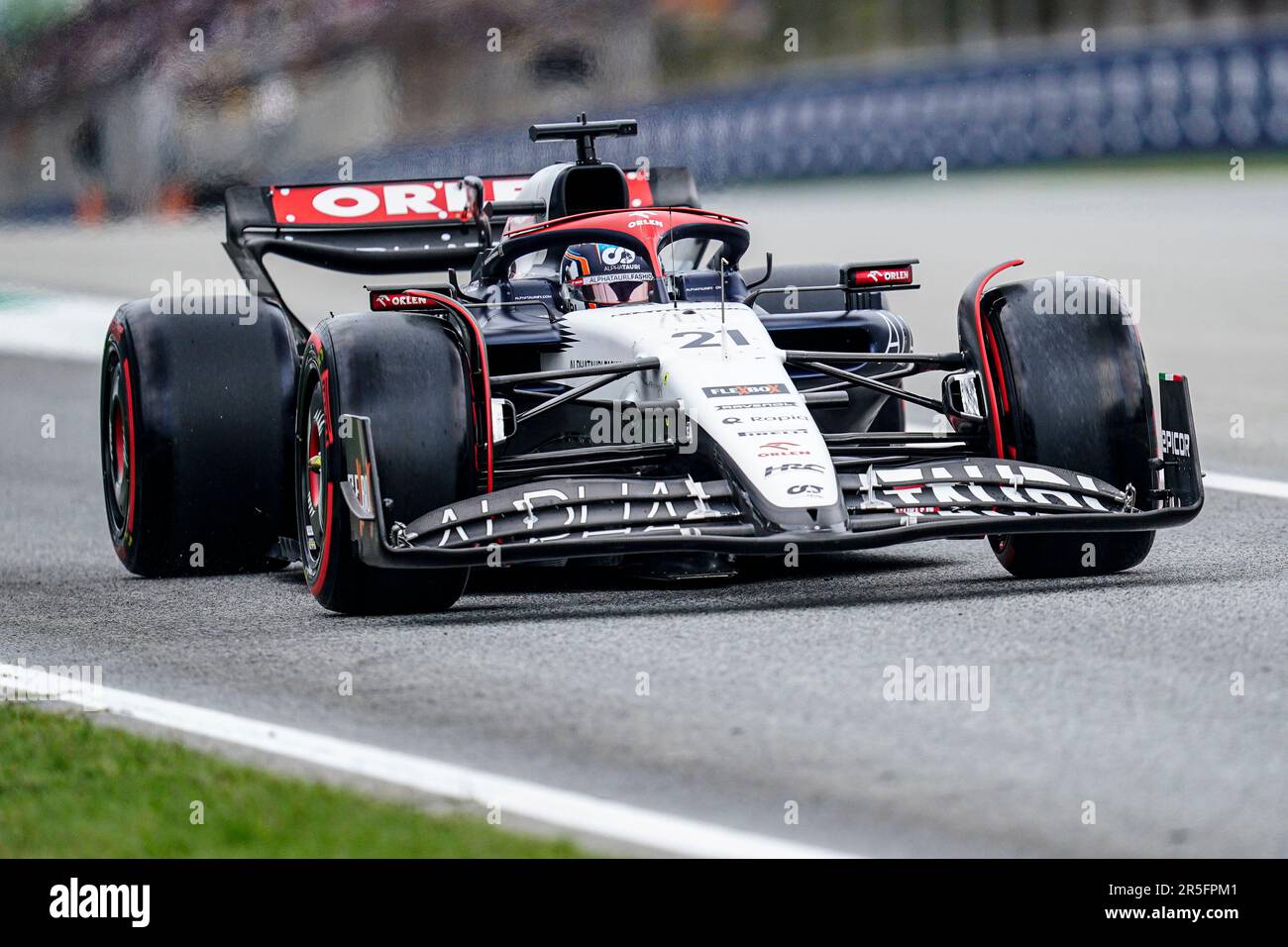 Barcellona, Spagna. 03rd giugno, 2023. Nick de Vries (Paesi Bassi), Scuderia AlphaTauri AT04 in pista durante il turno di qualificazione davanti al Gran Premio di Spagna F1 sul circuito di Barcellona-Catalunya il 3 giugno 2023 a Barcellona, Spagna. (Foto di Sergio Ruiz/PRESSIN) Credit: PRESSINPHOTO SPORTS AGENCY/Alamy Live News Foto Stock