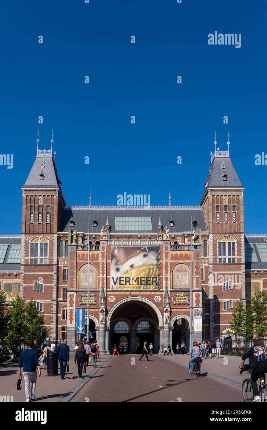 Esterno del museo Rijksmuseum progettato da Pierre Cuypers e aperto per la prima volta nel 1885 ad Amsterdam Olanda Foto Stock