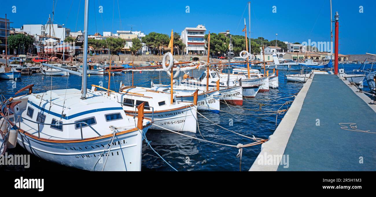 Barche nel porto, Palma, Maiorca, Isole Baleari, Spagna Foto Stock