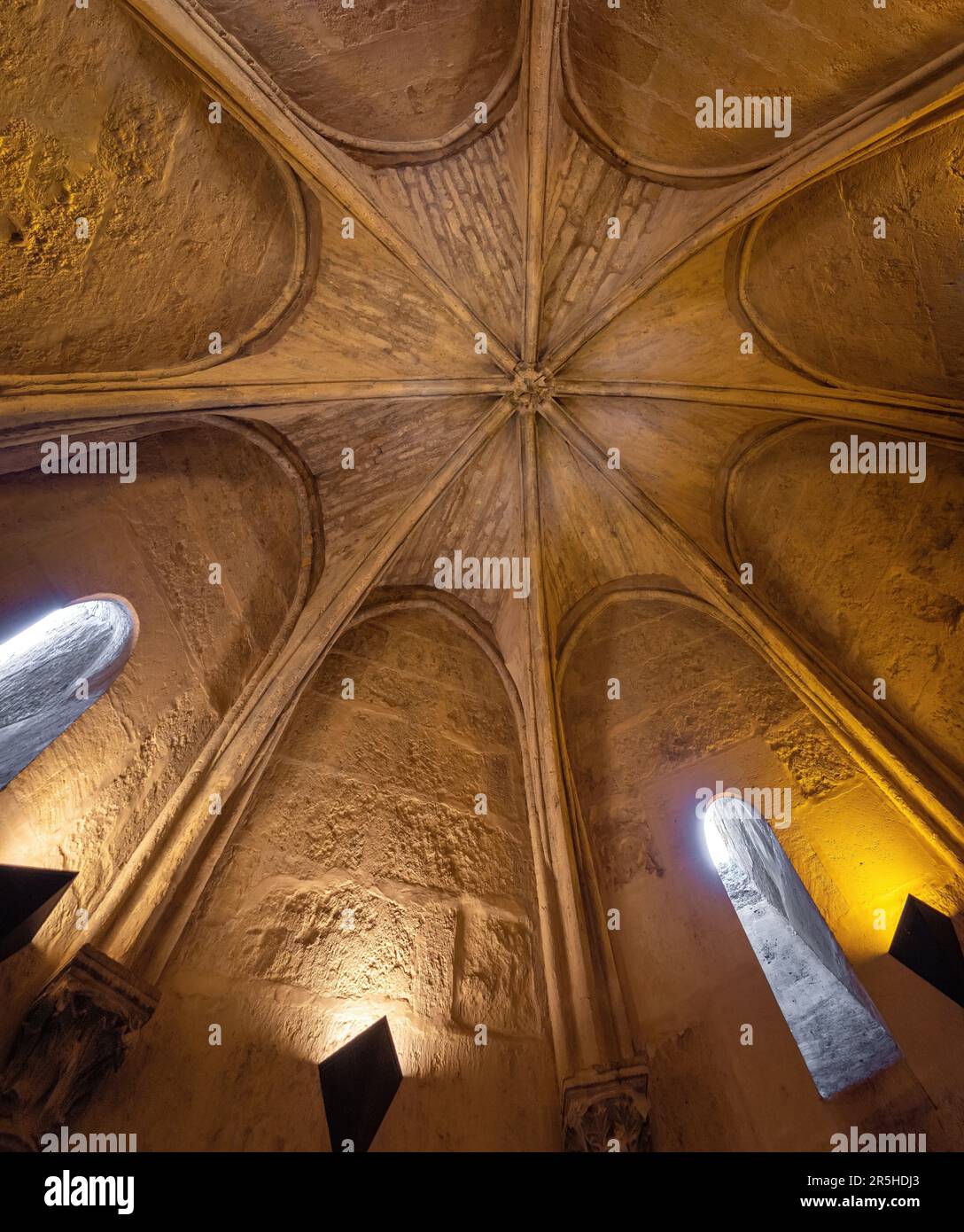 Torre dell'omaggio (Torre del Homenaje) soffitto interno all'Alcazar de los Reyes Cristianos - Cordoba, Andalusia, Spagna Foto Stock