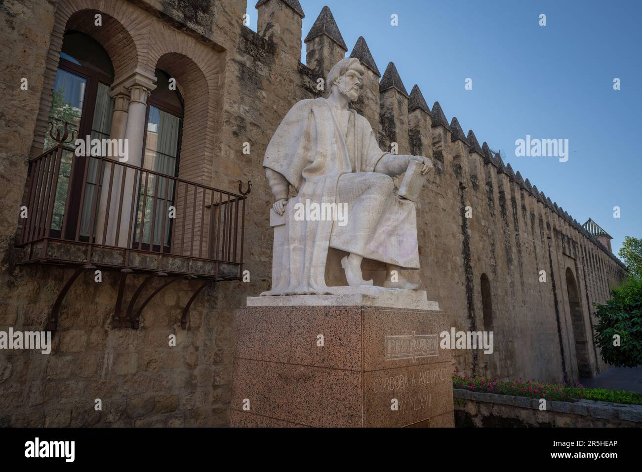 Statua di Averroes - Cordoba, Andalusia, Spagna Foto Stock