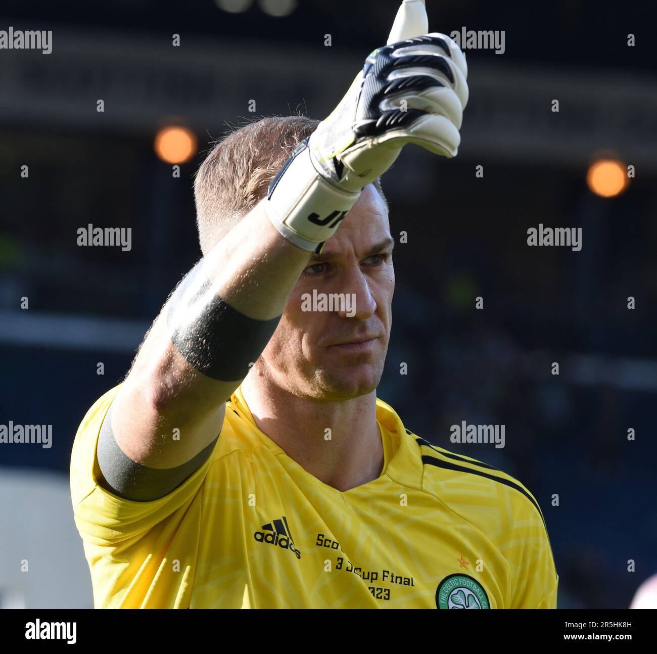 Hampden Park Glasgow.Scotland, Regno Unito. 3rd giugno, 2023. Coppa scozzese finale .Celtic contro Inverness Caledonian Thistle. Il custode celtico Joe Hart celebra la vittoria . Credit: eric mccowat/Alamy Live News Foto Stock