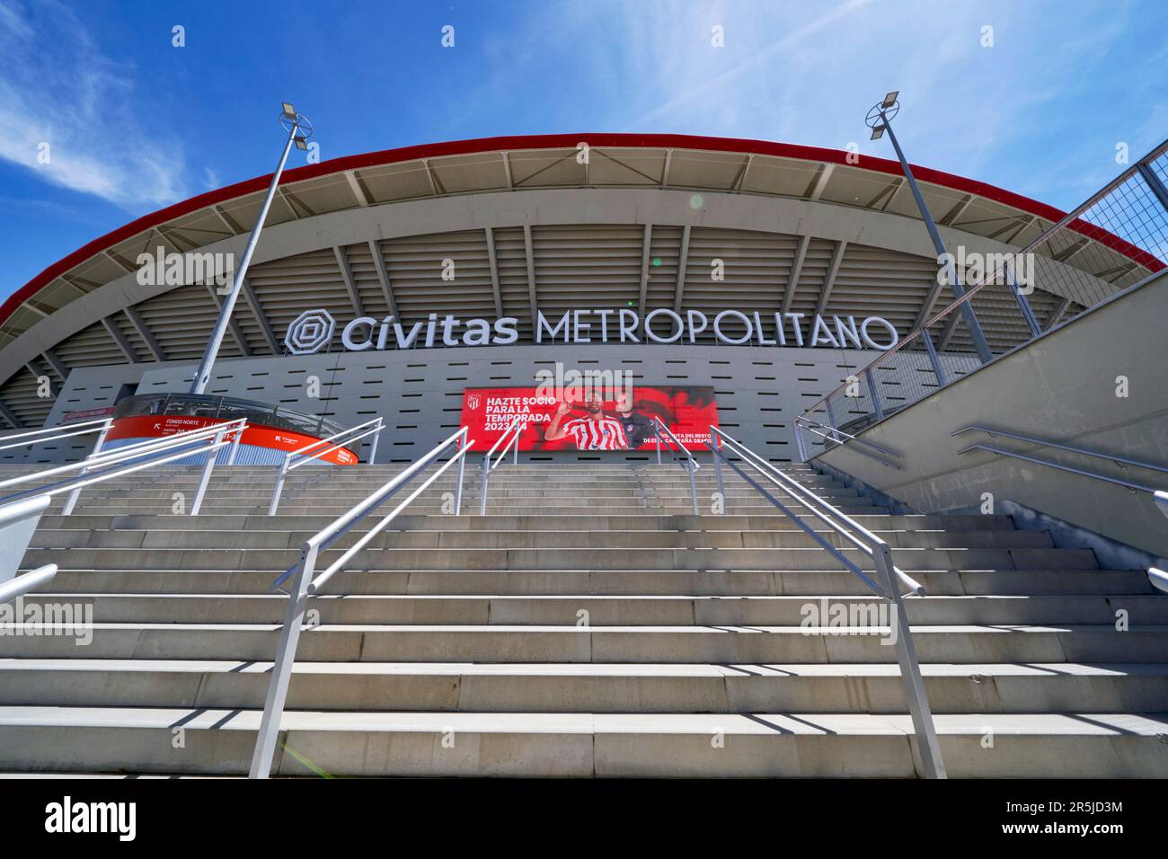 Vista sulla moderna arena Civitas Metropolitano - la sede ufficiale del FC Atletico Madrid Foto Stock