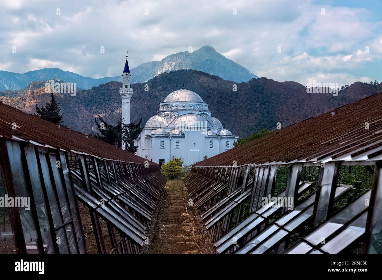 Vista del Monte Tahtalı da Cirali, Via Licia, Turchia Foto Stock