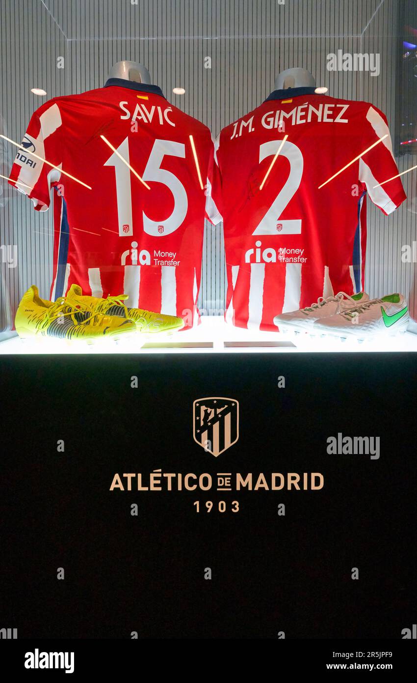 Maglie dei giocatori nell'area VIP dell'arena Civitas Metropolitano di Madrid Foto Stock