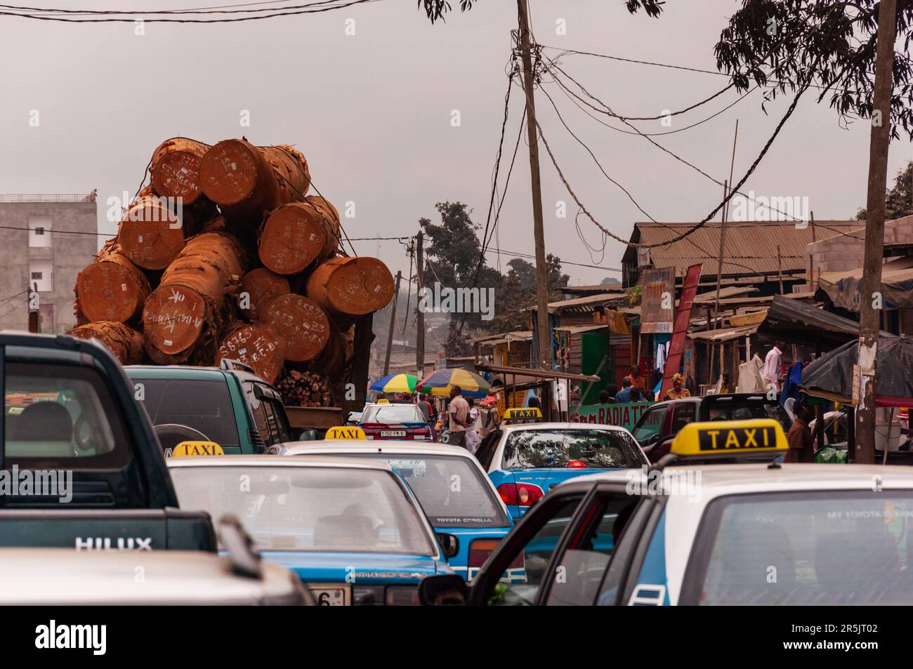 Pointe-Noire, Repubblica del Congo - Settembre 21st 2011: La periferia di Pointe-Noire. Foto Stock
