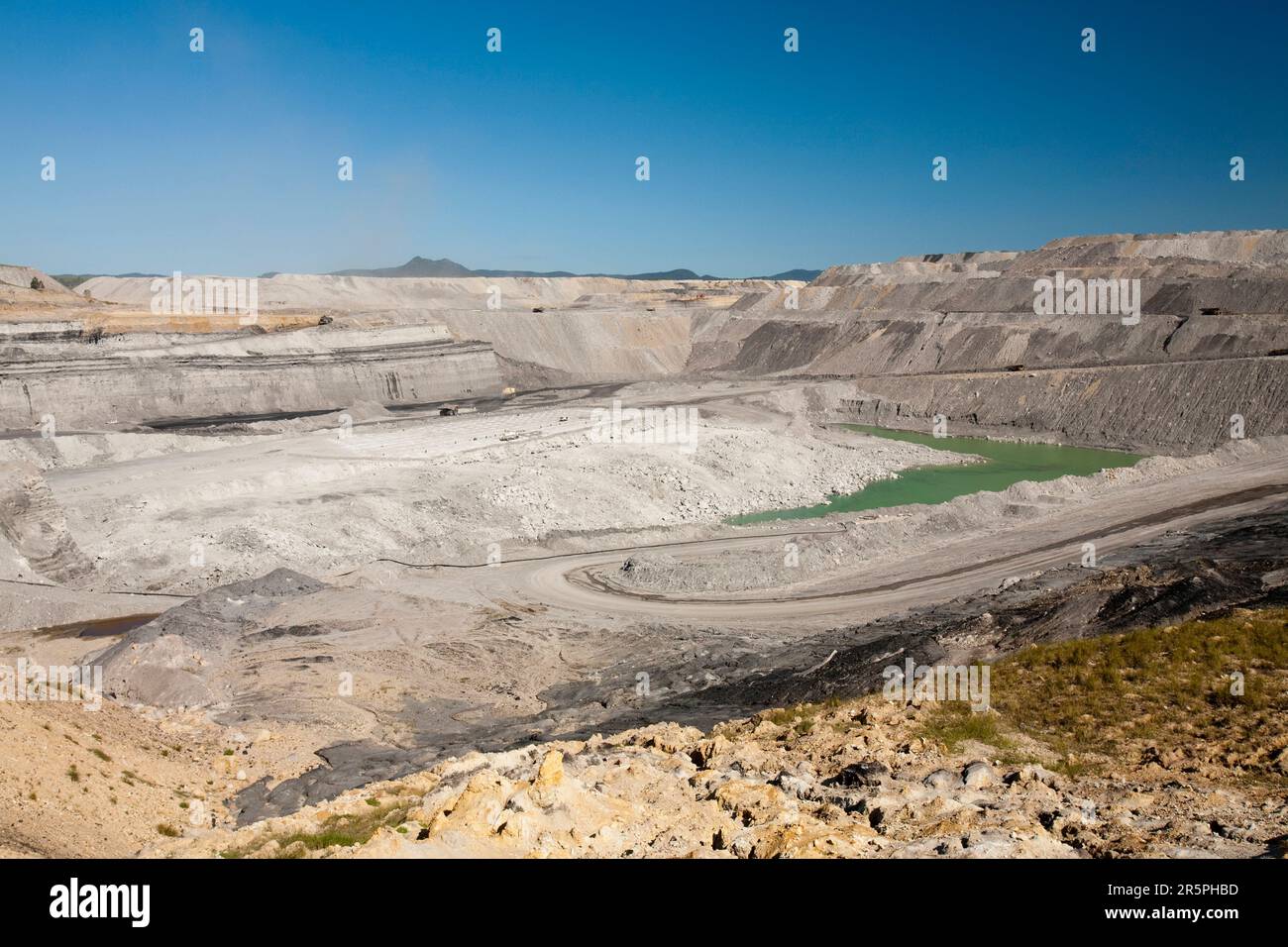 Una miniera di carbone a cielo aperto o deriva gestita dal carbone Xstrata nella Hunter Valley, nel nuovo Galles del Sud. Se vogliamo affrontare seriamente il cambiamento climatico, il carbone, il più sporco dei combustibili fossili, Foto Stock