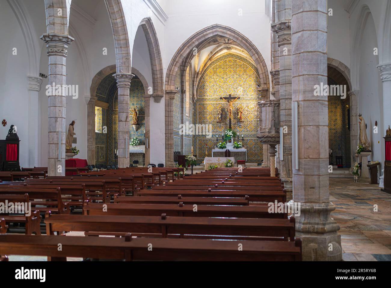 Portogallo, regione di Alentejo, Moura, 16th ° secolo Sao Joao Baptista chiesa, costruzione in stile manuelino Foto Stock