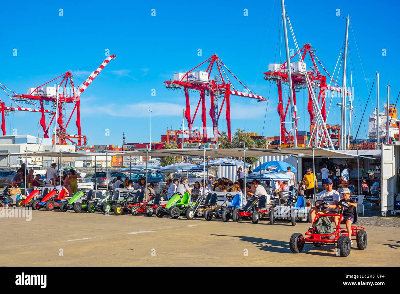 Portogallo, Lisbona, distretto di Alcantara, moli di Alcantara, Fun Track, noleggio di varie attrezzature elettriche o a pedale Foto Stock