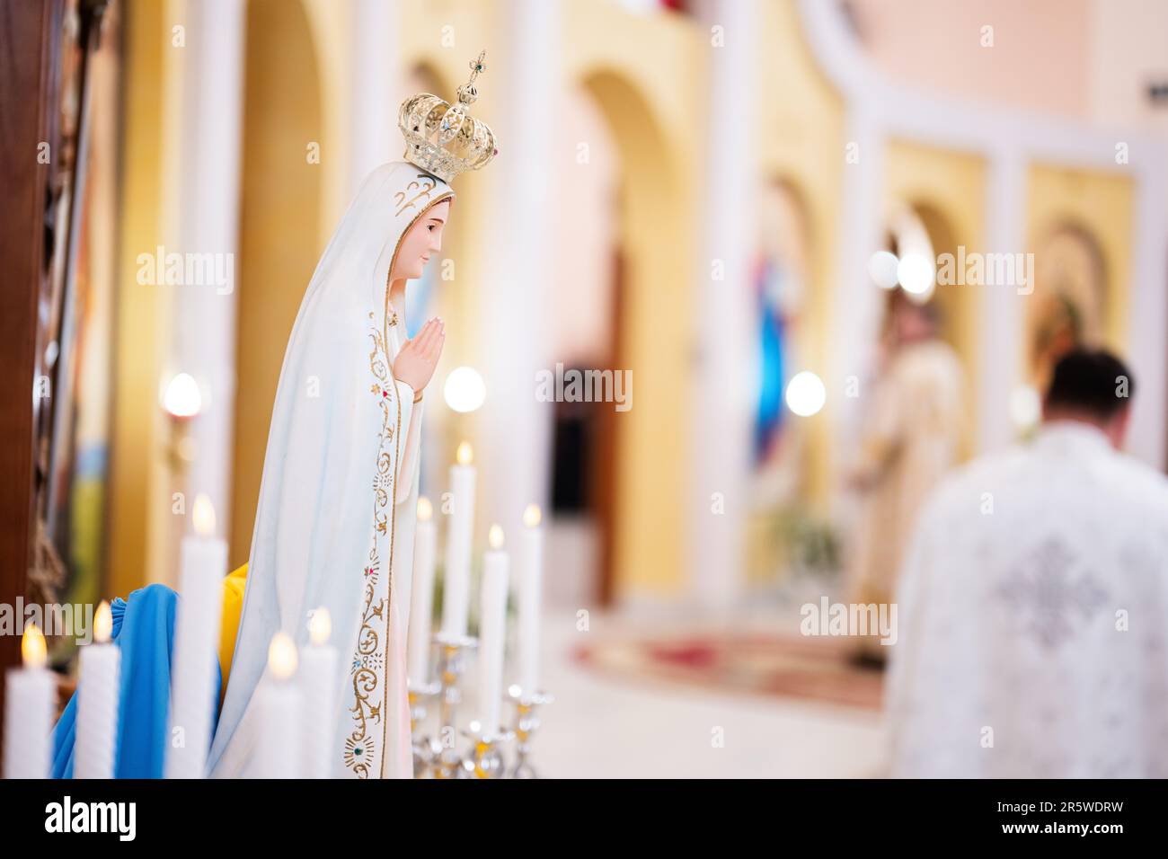L'immagine di Santa Maria durante la cerimonia nella Chiesa Ortodossa. Foto Stock