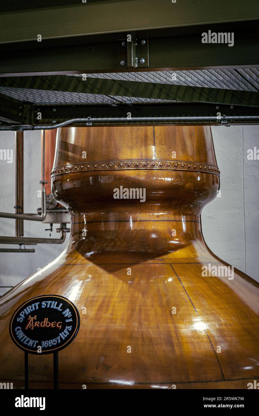 Ardbeg Distillery, isola di Islay, Ebridi Interne, Scotland, Regno Unito Foto Stock