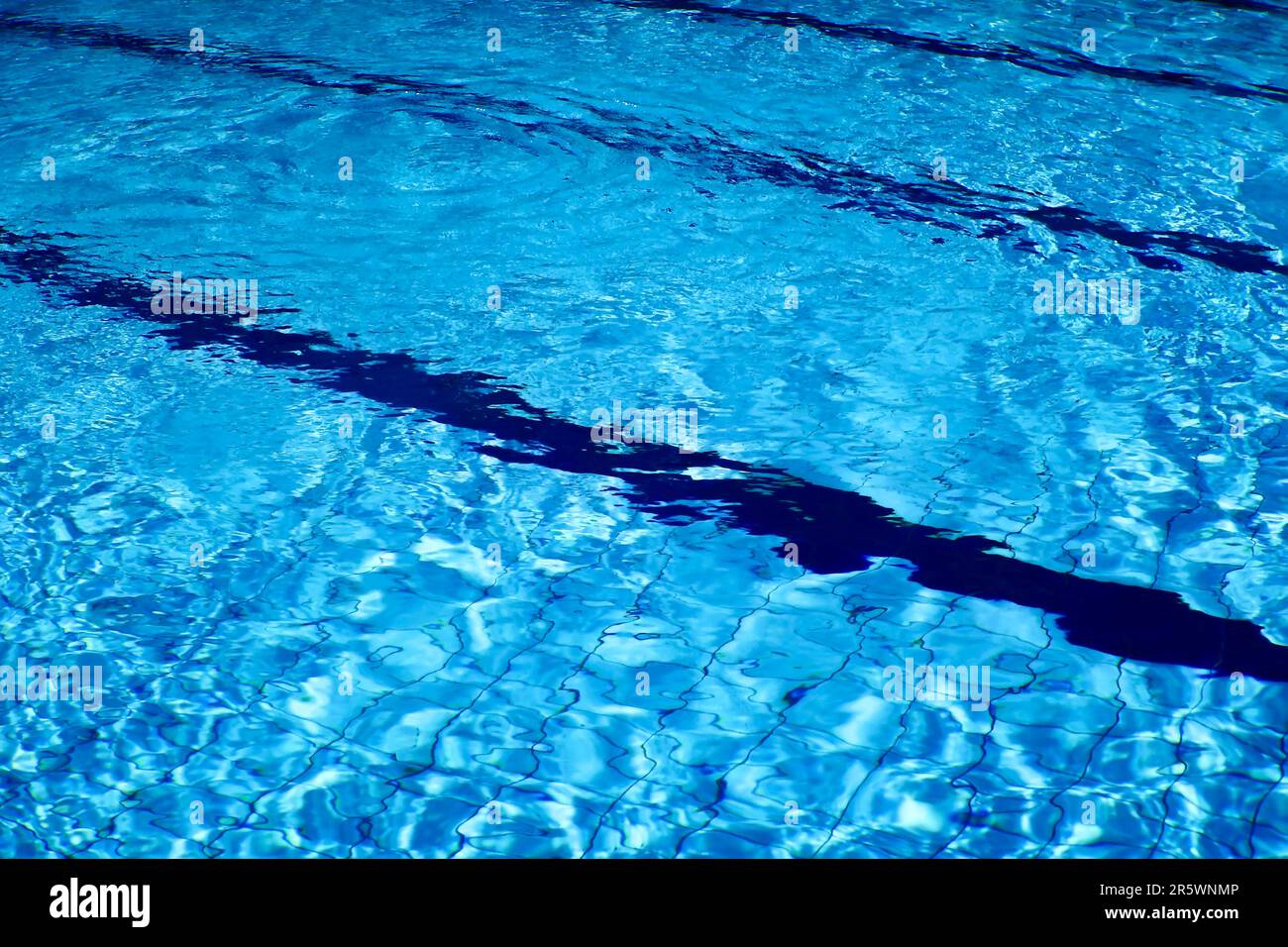 Blu Ripple acqua sfondo, acqua superficie piscina blu Foto Stock