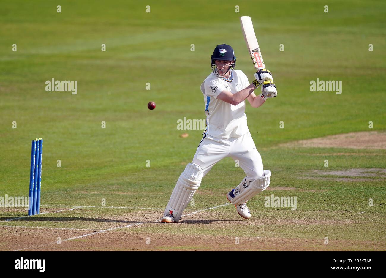 Foto del file datata 23-09-2021 di Harry Brook. Dopo un esordio in chiave bassa alla fine della scorsa estate, lo Yorkshireman ha goduto di un inverno notevole che lo ha catapultato alla ribalta globale. Un trucco di secoli lo vide chiamato giocatore della serie in Pakistan, prima di aggiungere altre centinaia a Wellington. Con un grido di diventare la pastella più veloce di sempre per 1.000 test run e con un tasso di colpi di lividi di 99, un ritorno al cricket rosso-palla può soddisfare lui dopo un IPL difficile. Data di emissione: Martedì 6 giugno 2023. Foto Stock