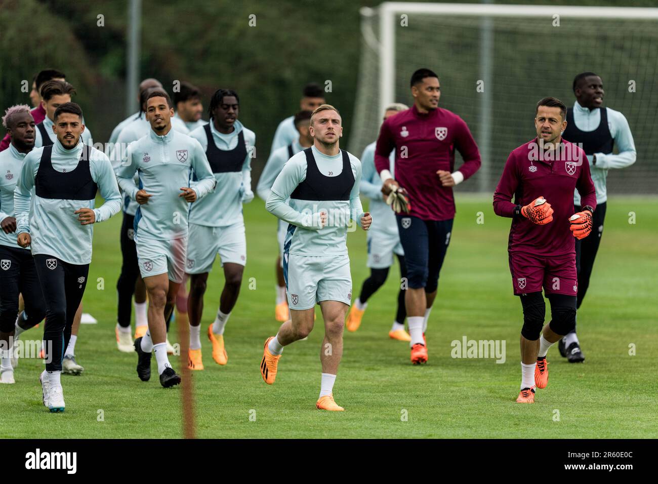 Praga, Repubblica Ceca. 06th giugno, 2023. I giocatori di West Ham United hanno visto durante un'ultima sessione di allenamento in vista della finale della UEFA Europa Conference League tra Fiorentina e West Ham United alla Fortuna Arena di Praga. Qui l'allenamento si svolge allo Strahov Stadium Credit: Gonzales Photo/Alamy Live News Foto Stock