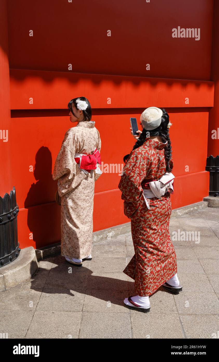 ASAKUSA E IL SUO TEMPIO SENSO-JI TOKYO Foto Stock