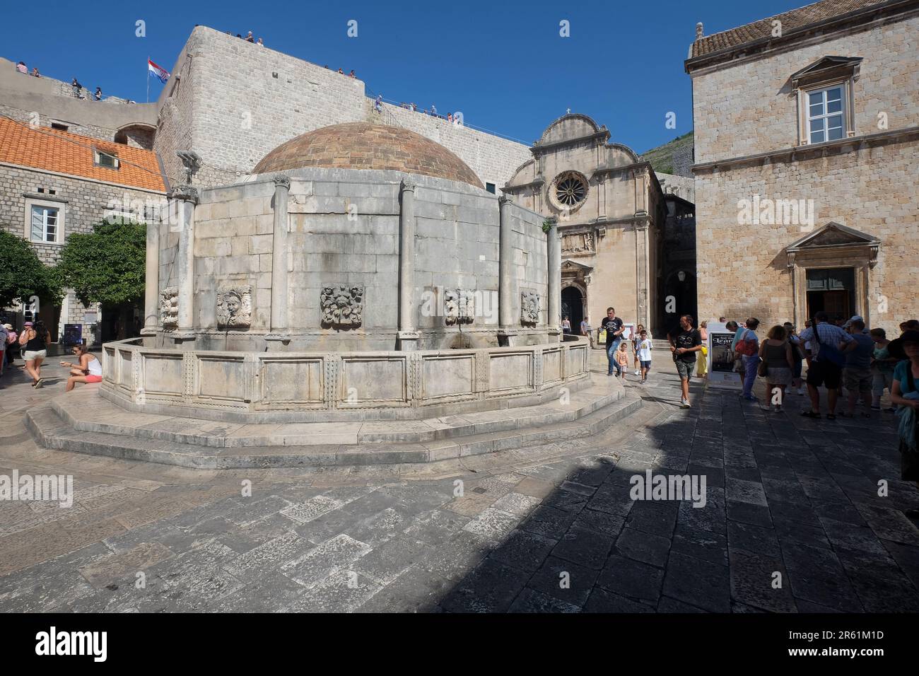 Grande Fontana di Onofrio in Piazza Dubrovnik, Croazia, Europa Foto Stock