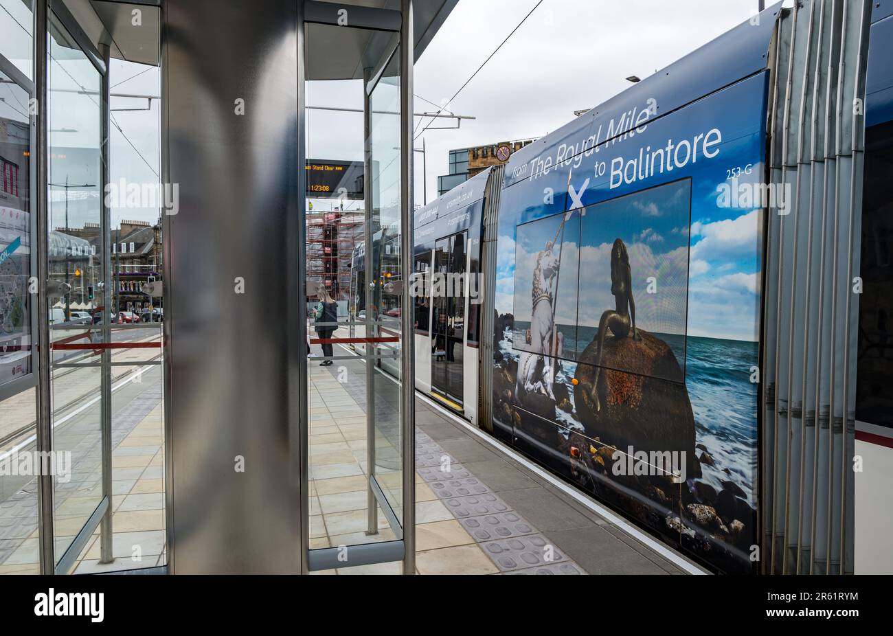 Tram alla fermata Picardy Place, tram di Edimburgo, Scozia, Regno Unito Foto Stock