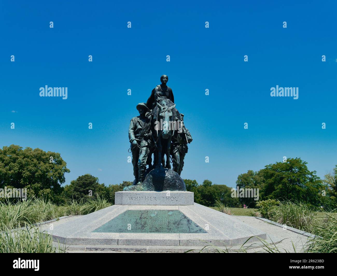 Kansas City, Missouri - 3 giugno 2023: Pioneer Mother Memorial al Penn Valley Park Foto Stock