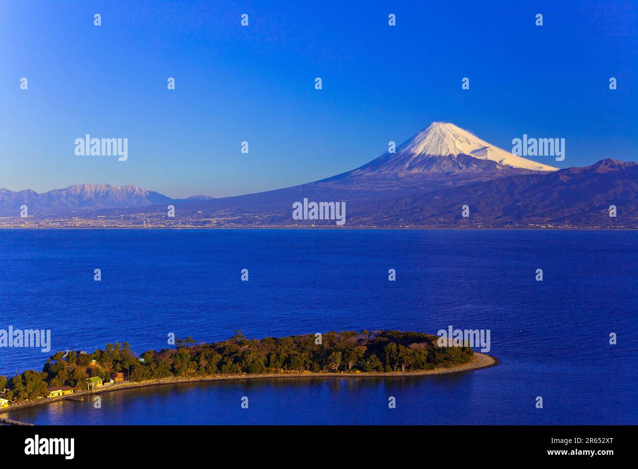 Fuji e Osezaki come visto da Nishi Izu Foto Stock