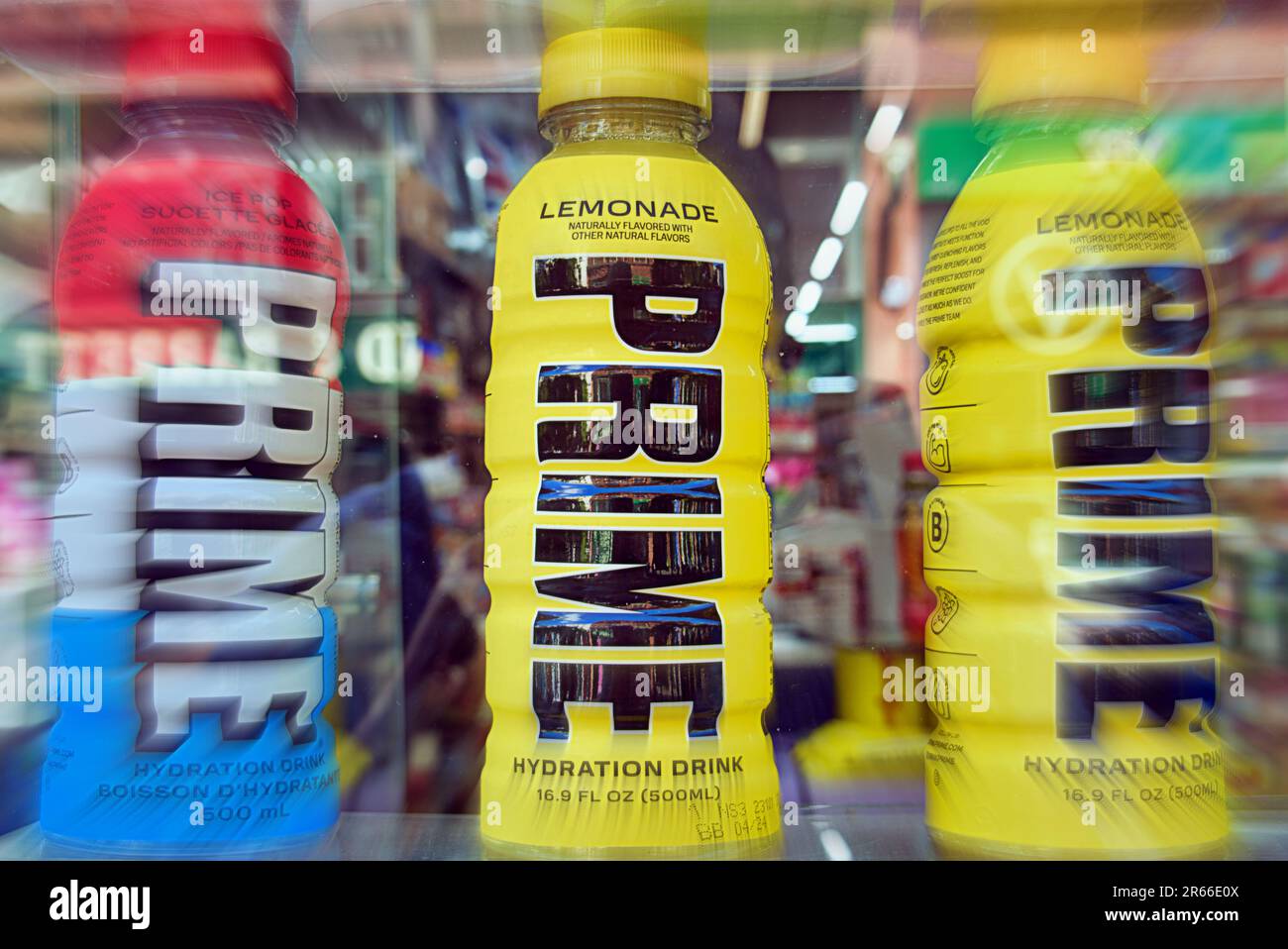 Prime Hydration Energy drink di Logan Paul & KSI drink Flavors Foto Stock