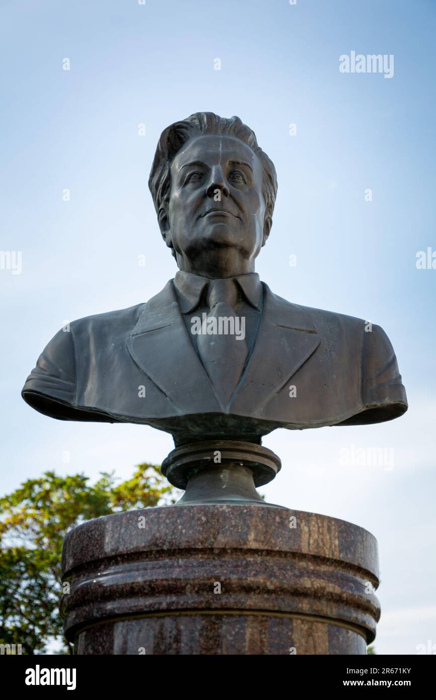 Transnistria, Moldova - 13 ottobre 2022: Busto dello statista Viktor Grigoryevich Sinev - statista della Transnistria non riconosciuta. Responsabile dell'ic Foto Stock