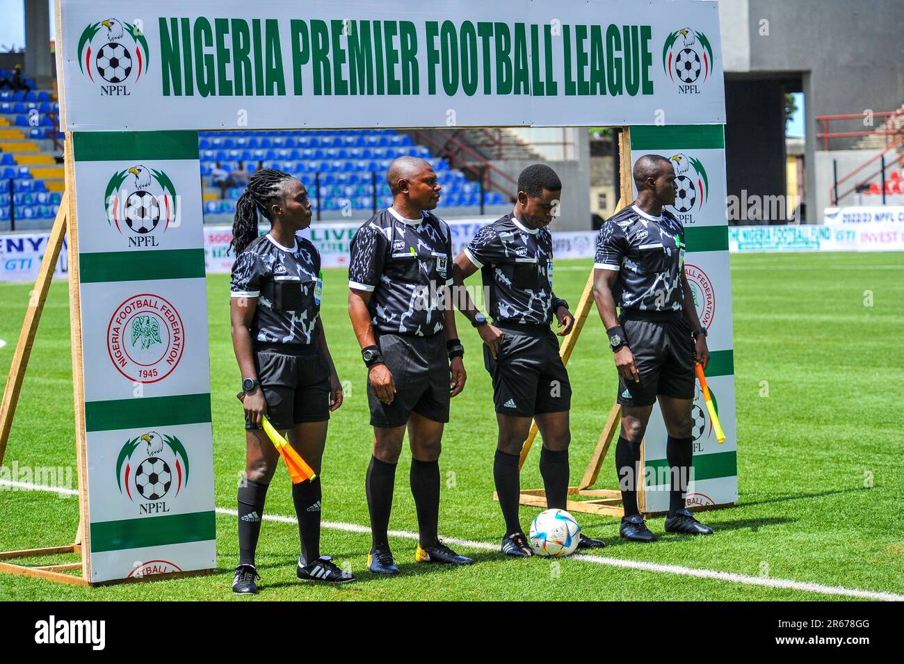 La Nigeria Professional Football League (NPFL) - partita della Super League tra Lobi Stars e Enyimba alla Mobolaji Bank, Anthony Stadium. Lagos, Nigeria. Foto Stock
