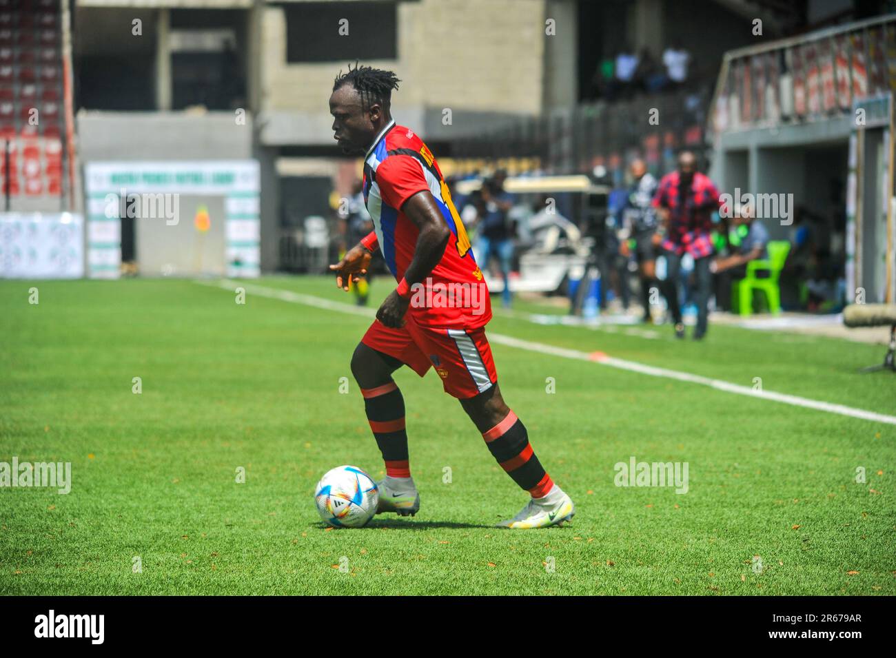 La Nigeria Professional Football League (NPFL) - partita della Super League tra Lobi Stars e Enyimba alla Mobolaji Bank, Anthony Stadium. Lagos, Nigeria. Foto Stock