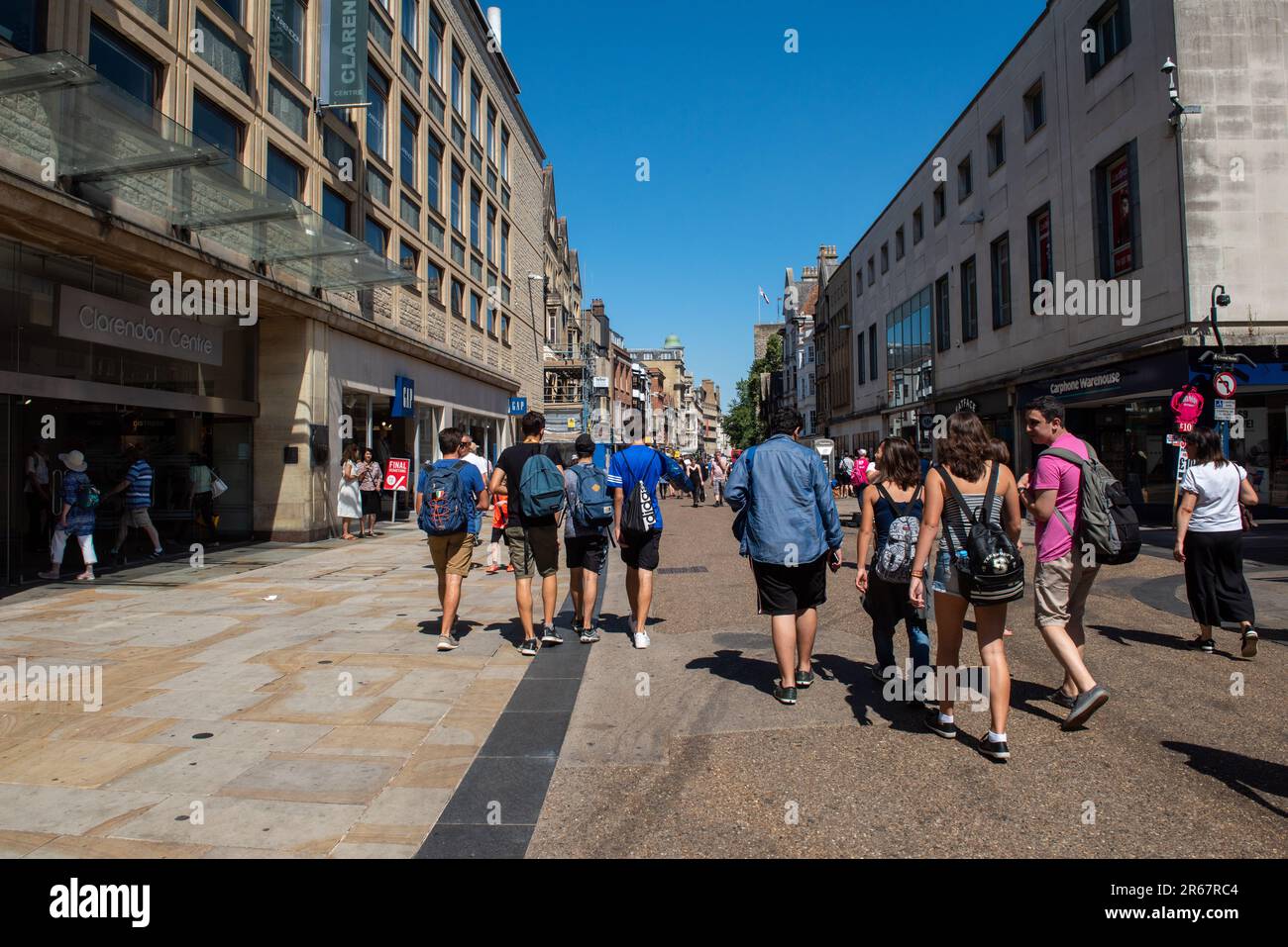 La strada principale del centro di Oxford Foto Stock