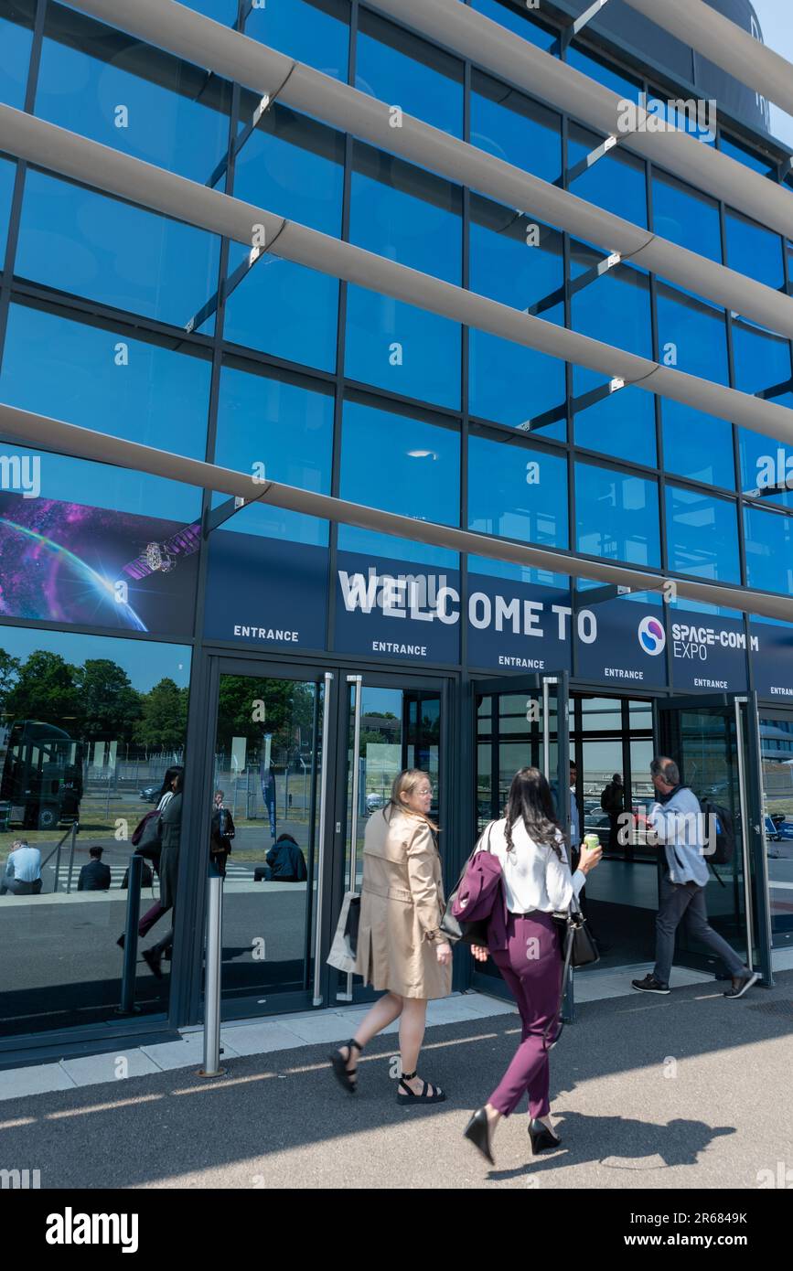 Space-Comm Expo 2023 evento tecnologico spaziale nel Farnborough International Exhibition & Conference Centre Foto Stock