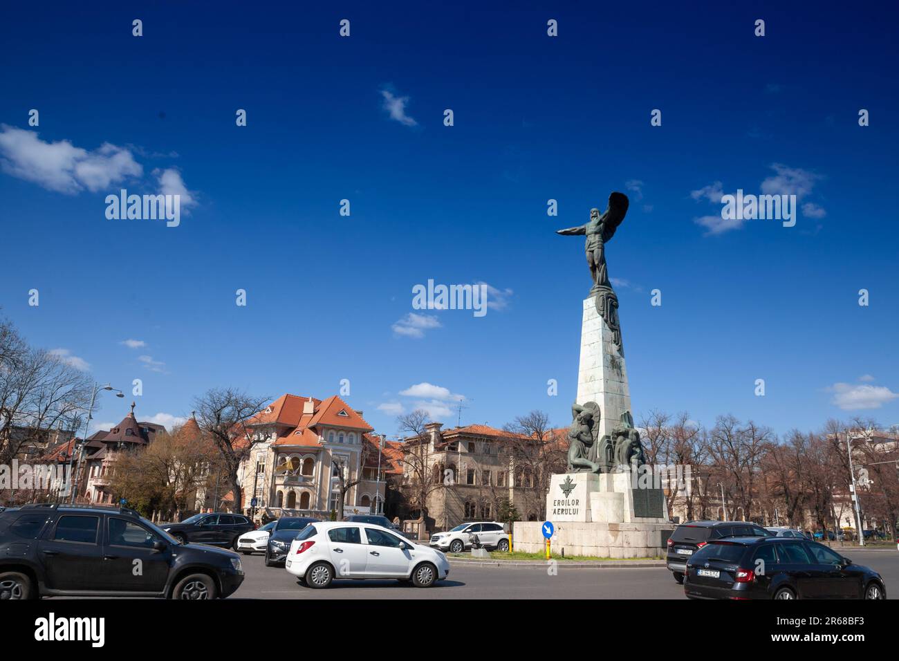 Foto del monumento agli eroi dell'aria a Bucarest, Romania. Il Monumento agli Eroi dell'aria (rumeno: Monumentul Eroilor Aerului), Foto Stock